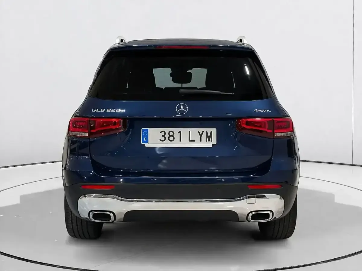 Usado Mercedes GLB220 190 CV (139 kW) 2022 Azul SUV