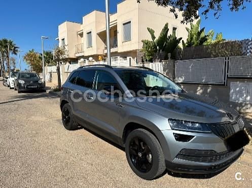 Usado Skoda Karoq Ambition 150 CV (110 kW) 2019 Gris / plata SUV