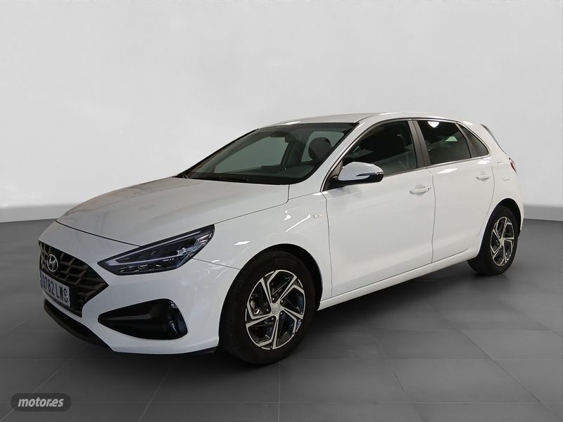 Blanco Usado 2022 Hyundai i30 Coupe | 18.449 € - Imagen 1/4