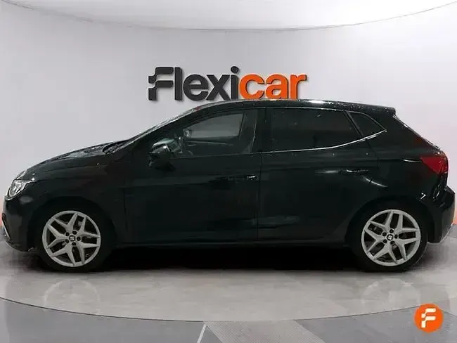 Usado Seat Ibiza FR 115 CV (84 kW) 2019 Negro Utilitario