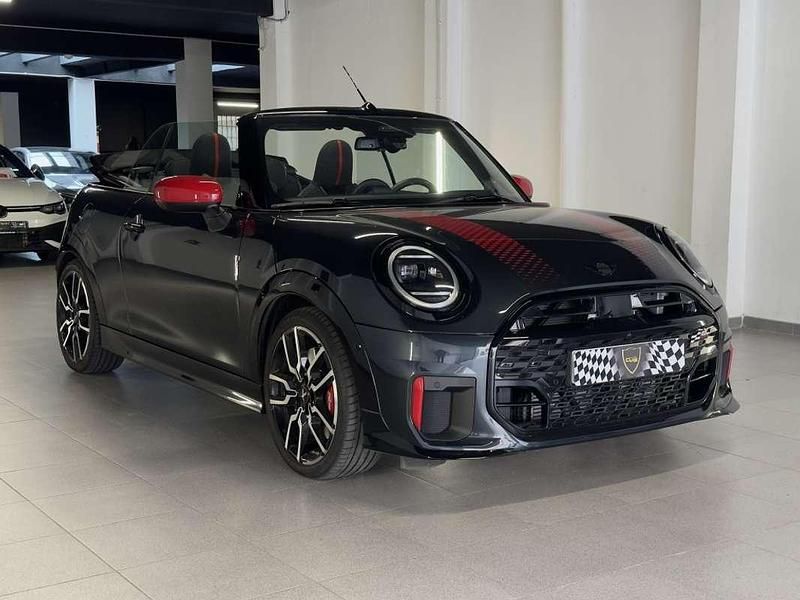 Usado Mini John Cooper Works Cabriolet 231 CV (169 kW) 2025 Gris Descapotable