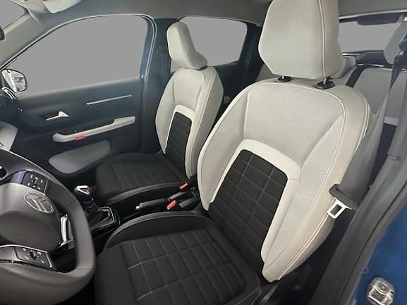 Usado Citroën C3 100 CV (73 kW) 2025 Azul brillante Utilitario