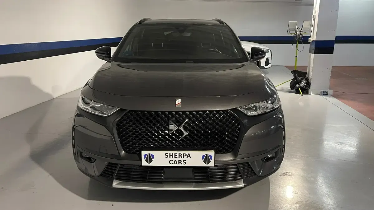 Usado DS Automobiles DS7 Crossback Performance 225 CV (165 kW) 2022 Gris SUV