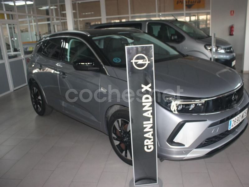 Gris / plata Usado 2022 Opel Grandland X Ultimate SUV | 19.500 € (Precio justo) - Imagen 1/4
