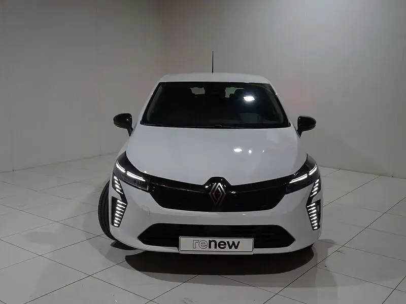Usado Renault Clio V Evolution 100 CV (73 kW) 2023 Blanco Berlina