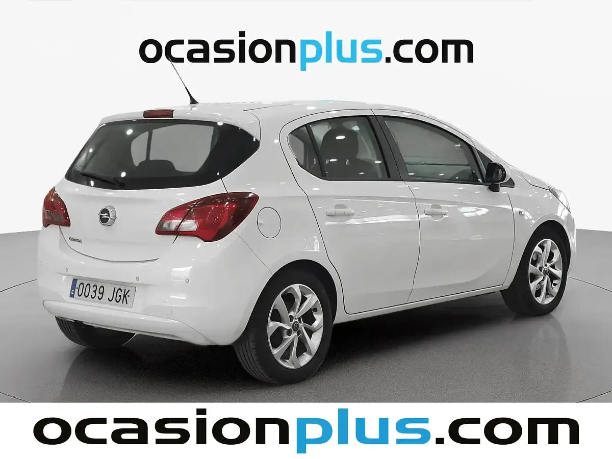 Usado Opel Corsa Selective 90 CV (66 kW) 2015 Blanco Utilitario