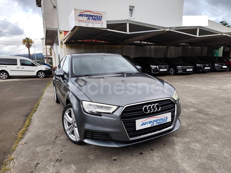 Gris / plata Usado 2019 Audi A3 Sportback Berlina | 21.990 € (Precio justo) - Imagen 1/4