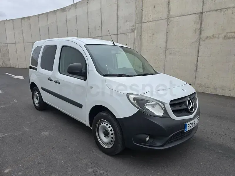 Usado Mercedes Citan 111 116 CV (85 kW) 2019 Blanco Monovolumen