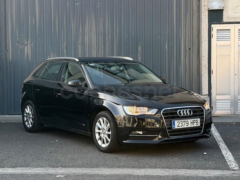 Usado Audi A3 Ambition 105 CV (77 kW) 2013 Negro Berlina