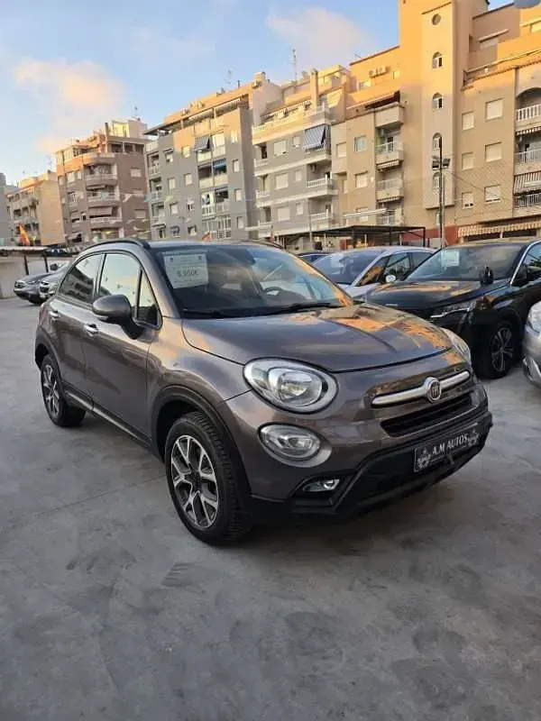 Usado Fiat 500X Trekking 140 CV (102 kW) 2016 Marrón SUV