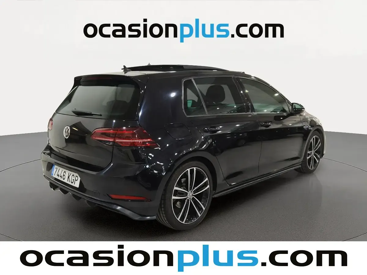 Usado VW Golf VII GTE 204 CV (150 kW) 2018 Negro Utilitario