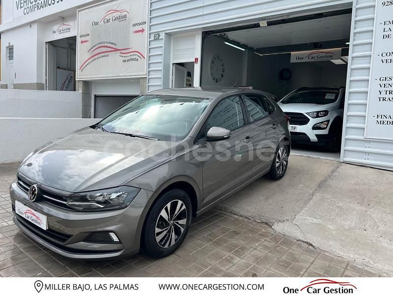 Usado VW Polo Advance 95 CV (69 kW) 2021 Gris Berlina