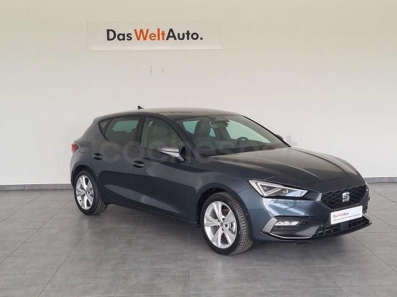 Nuevo Seat Leon FR 116 CV (85 kW) 2025 Gris Berlina