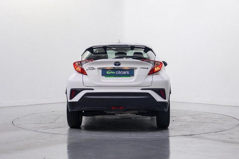 Usado Toyota C-HR Active 122 CV (89 kW) 2019 Blanco SUV