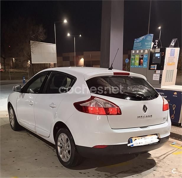 Usado Renault Mégane Expression 115 CV (84 kW) 2012 Blanco Berlina