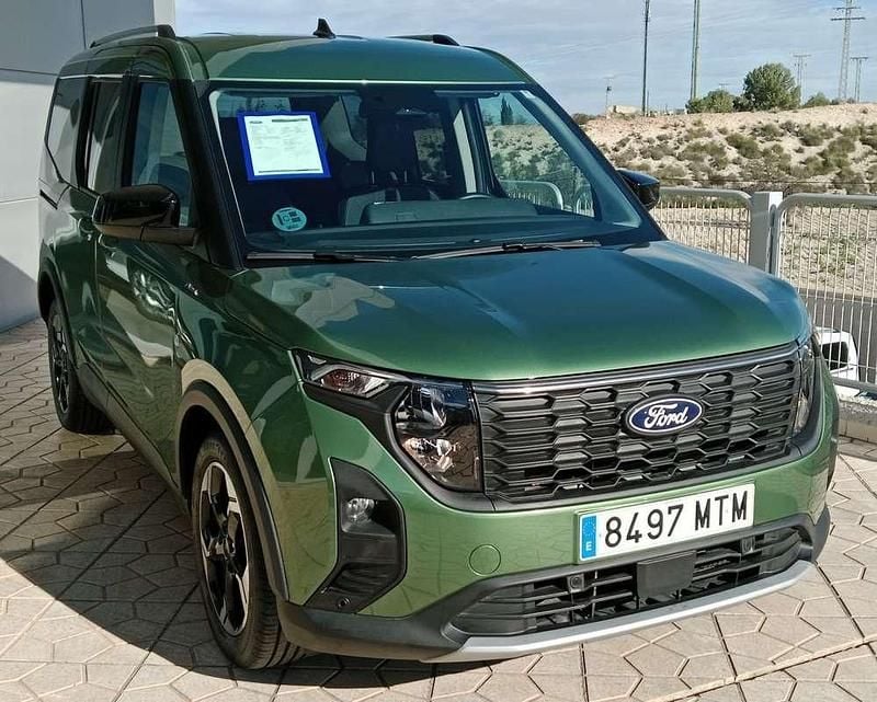 Usado 2024 Ford Tourneo Active Van | 23.900 € (Un poco caro) - Imagen 1/4