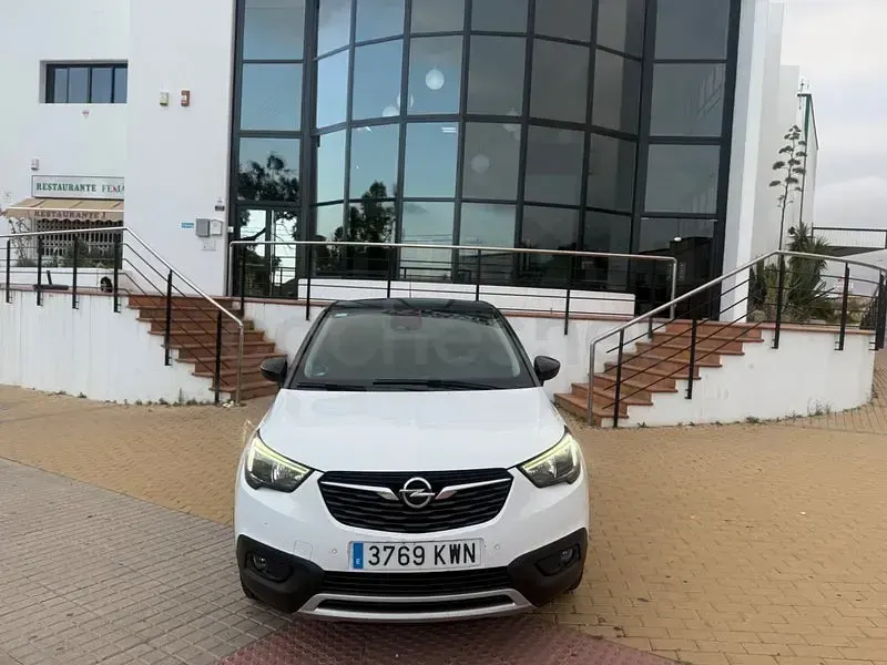 Usado Opel Crossland X Edition 110 CV (80 kW) 2019 Blanco SUV