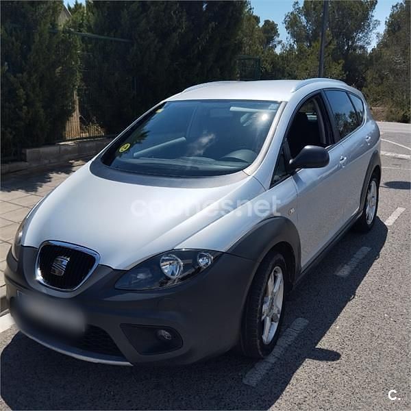 Gris / plata Usado 2008 Seat Altea Monovolumen | 6500 € (Precio justo) - Imagen 1/4