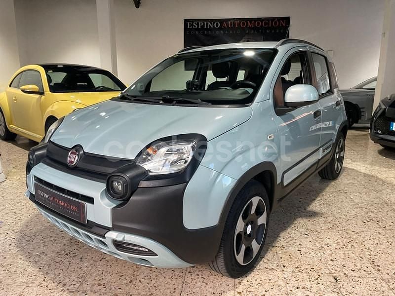 Usado Fiat Panda Cross Cross 70 CV (51 kW) 2020 Azul Utilitario