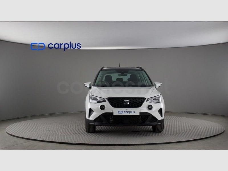 Usado Seat Arona Style 110 CV (80 kW) 2024 Blanco SUV