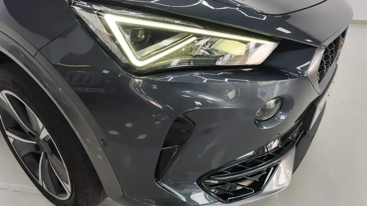 Usado Cupra Formentor 204 HP (150 kW) 2021 Cinzento SUV