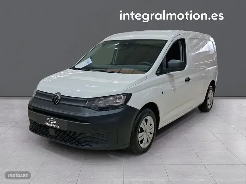 Usado VW Caddy Maxi 102 CV (75 kW) 2021 Blanco Monovolumen