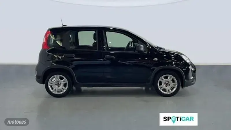 Usado Fiat Panda 70 CV (51 kW) 2023 Negro Utilitario