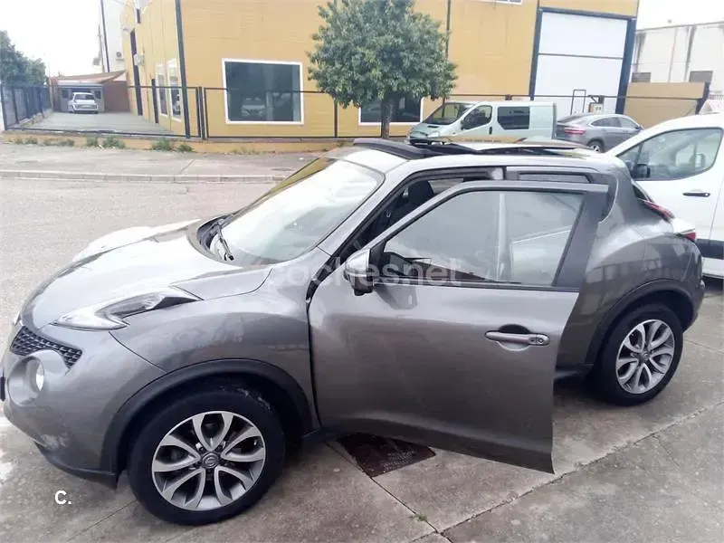 Usado Nissan Juke Tekna 115 CV (84 kW) 2015 Gris / plata SUV
