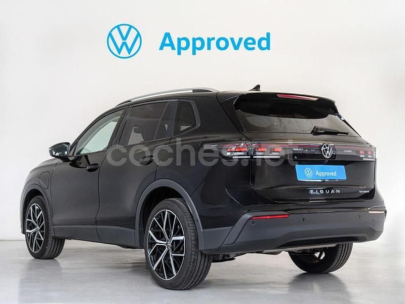 Usado VW Tiguan 204 CV (150 kW) 2025 Negro SUV