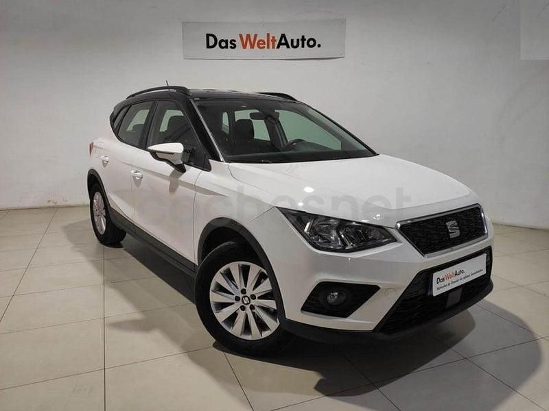 Usado Seat Arona Style 110 CV (80 kW) 2021 Blanco SUV