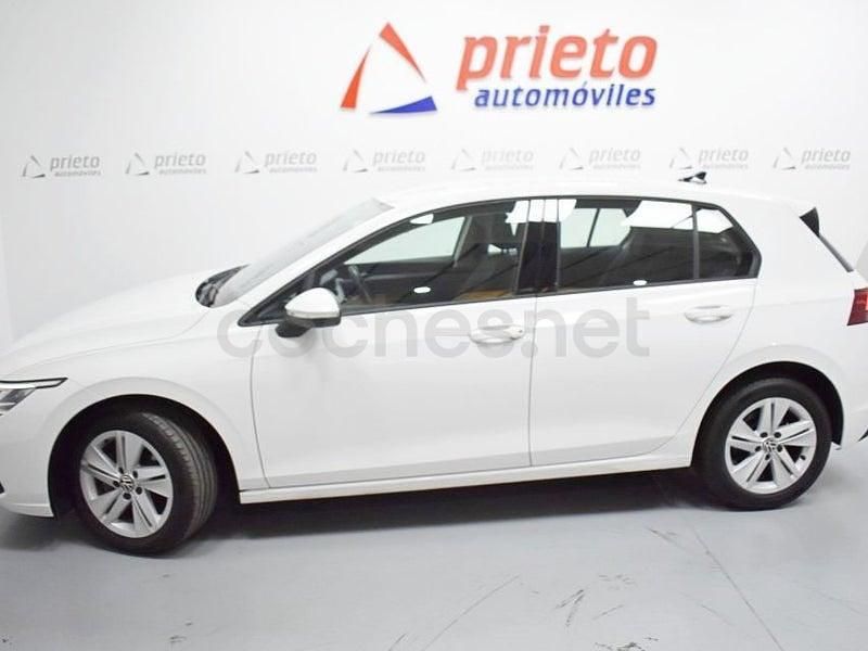 Usado VW Golf VIII 115 CV (84 kW) 2022 Blanco Berlina