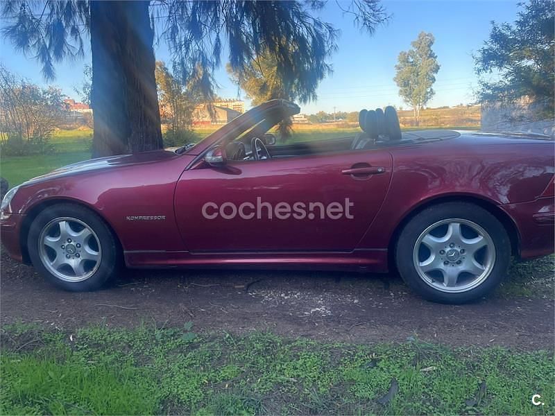Usado Mercedes SLK230 197 CV (144 kW) 2000 Granate Descapotable
