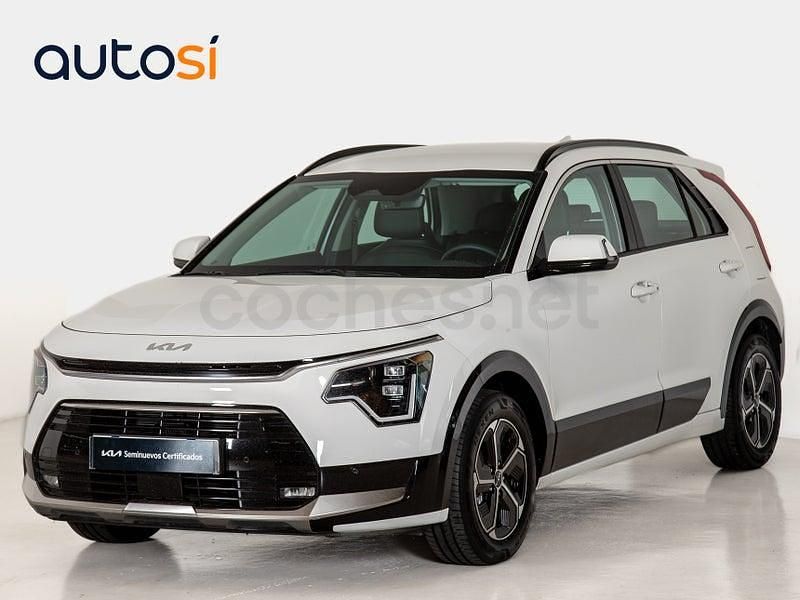 Usado Kia Niro 141 CV (103 kW) 2024 Blanco SUV