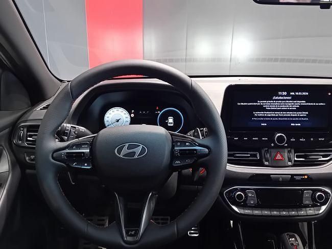 Nuevo Hyundai i30 N Line 99 CV (72 kW) 2025 Blanco Familiar