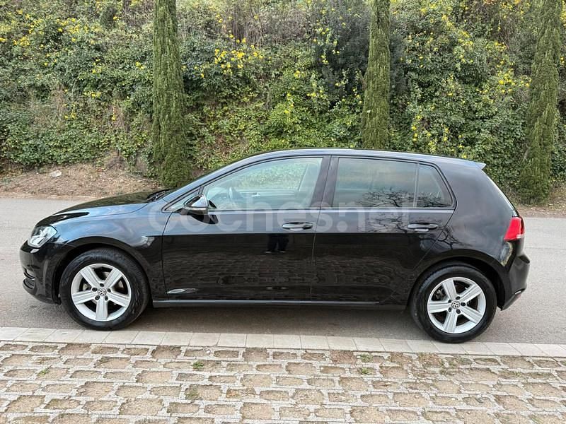 Usado VW Golf VII Advance 105 CV (77 kW) 2015 Negro Berlina