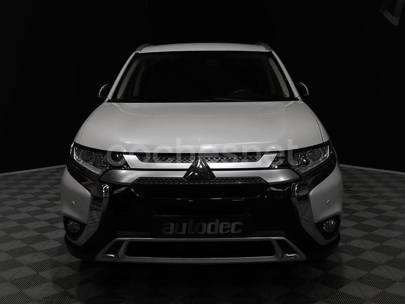Usado Mitsubishi Outlander Motion 150 CV (110 kW) 2020 Blanco SUV