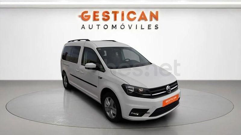 Usado VW Caddy Maxi Trendline 131 CV (96 kW) 2021 Blanco Monovolumen