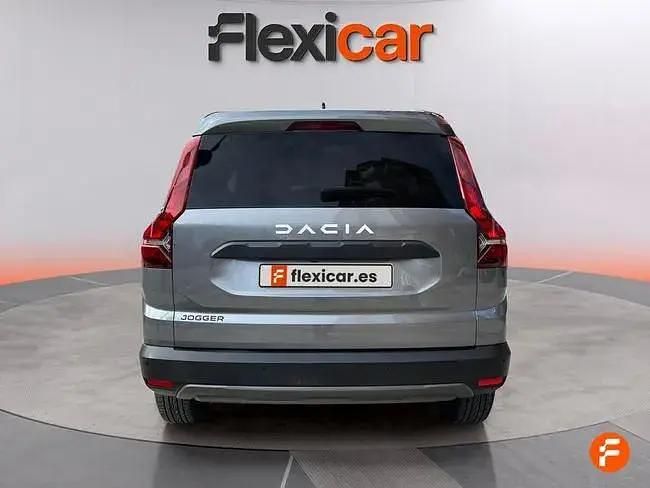 Occasion Dacia Jogger Expression 110 ch (80 kW) 2024 Gris Monospace