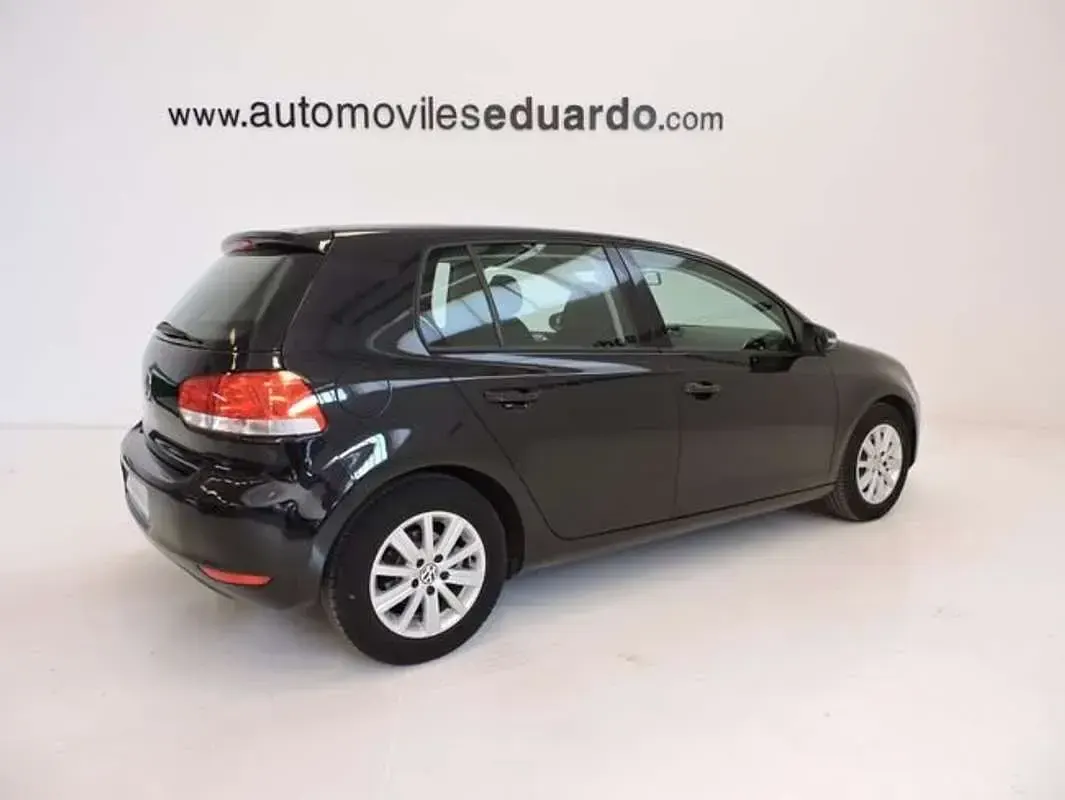 Usado VW Golf VI Advance 110 CV (80 kW) 2009 Negro Utilitario
