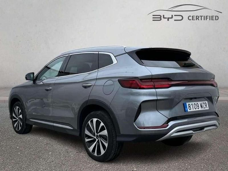 Usado BYD Seal U Boost 218 CV (160 kW) 2025 Gris SUV