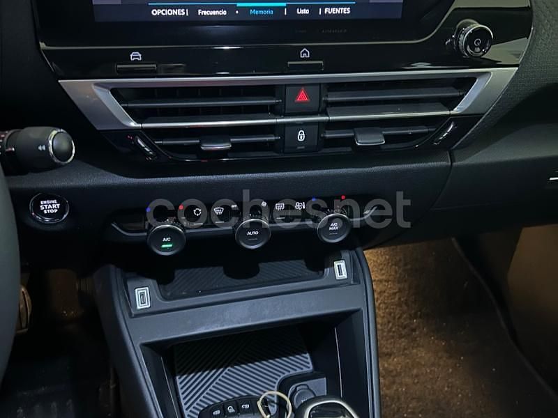 Usado Citroën C4 Feel 130 CV (95 kW) 2022 Blanco Berlina