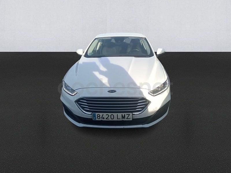 Usado Ford Mondeo Titanium 150 CV (110 kW) 2021 Blanco Berlina