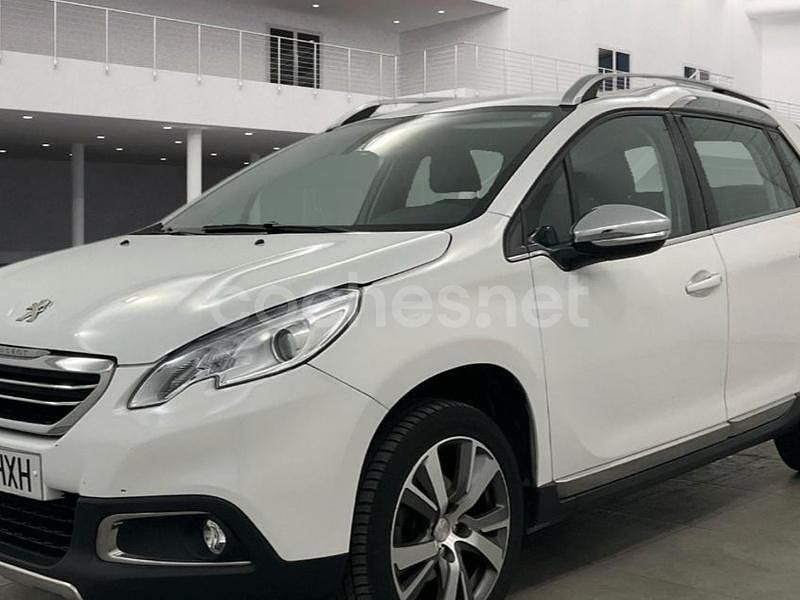 Blanco Usado 2014 Peugeot 2008 Allure SUV | 7990 € (Buen precio) - Imagen 1/4