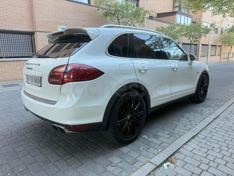Usado Porsche Cayenne 380 CV (279 kW) 2011 Blanco SUV