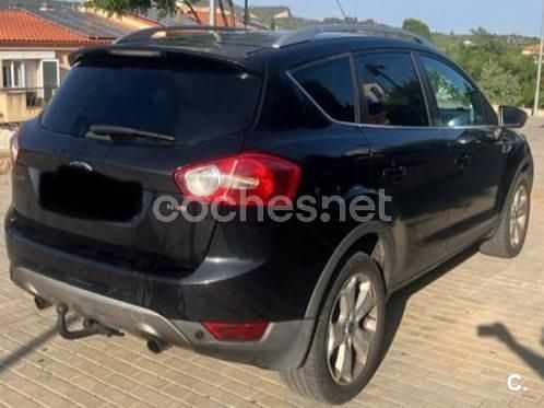 Usado Ford Kuga Titanium 136 CV (100 kW) 2008 Negro SUV