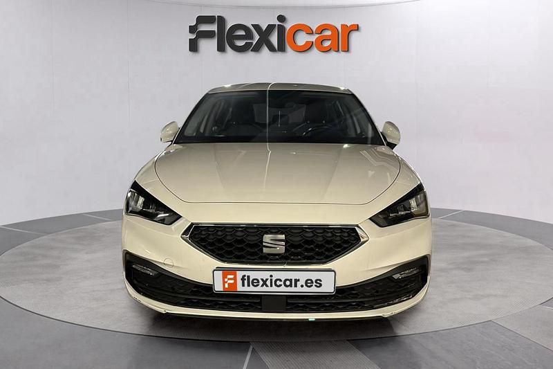 Usado Seat Leon Style 116 CV (85 kW) 2020 Blanco Berlina