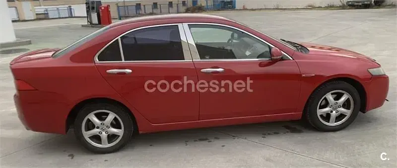 Usado Honda Accord Sport 155 CV (114 kW) 2005 Rojo Berlina