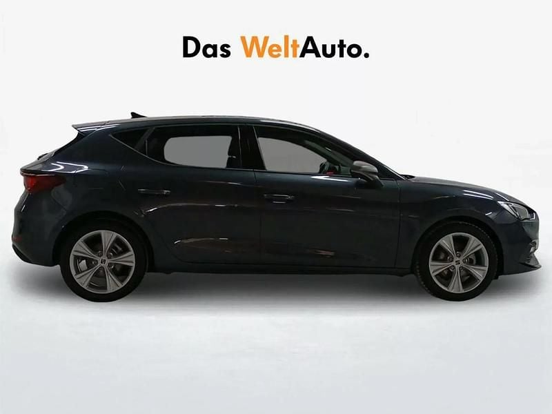 Usado Seat Leon FR 115 CV (84 kW) 2025