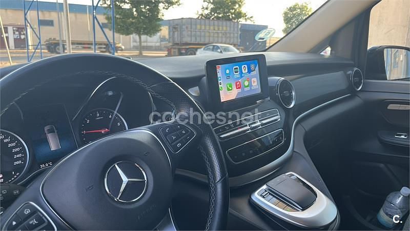 Negro Usado 2022 Mercedes V220 Avantgarde Monovolumen | 48.000 € (Buen precio) - Imagen 1/4