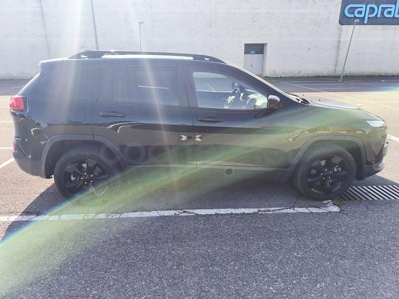Usado Jeep Cherokee Night Eagle 200 CV (147 kW) 2017 Negro SUV